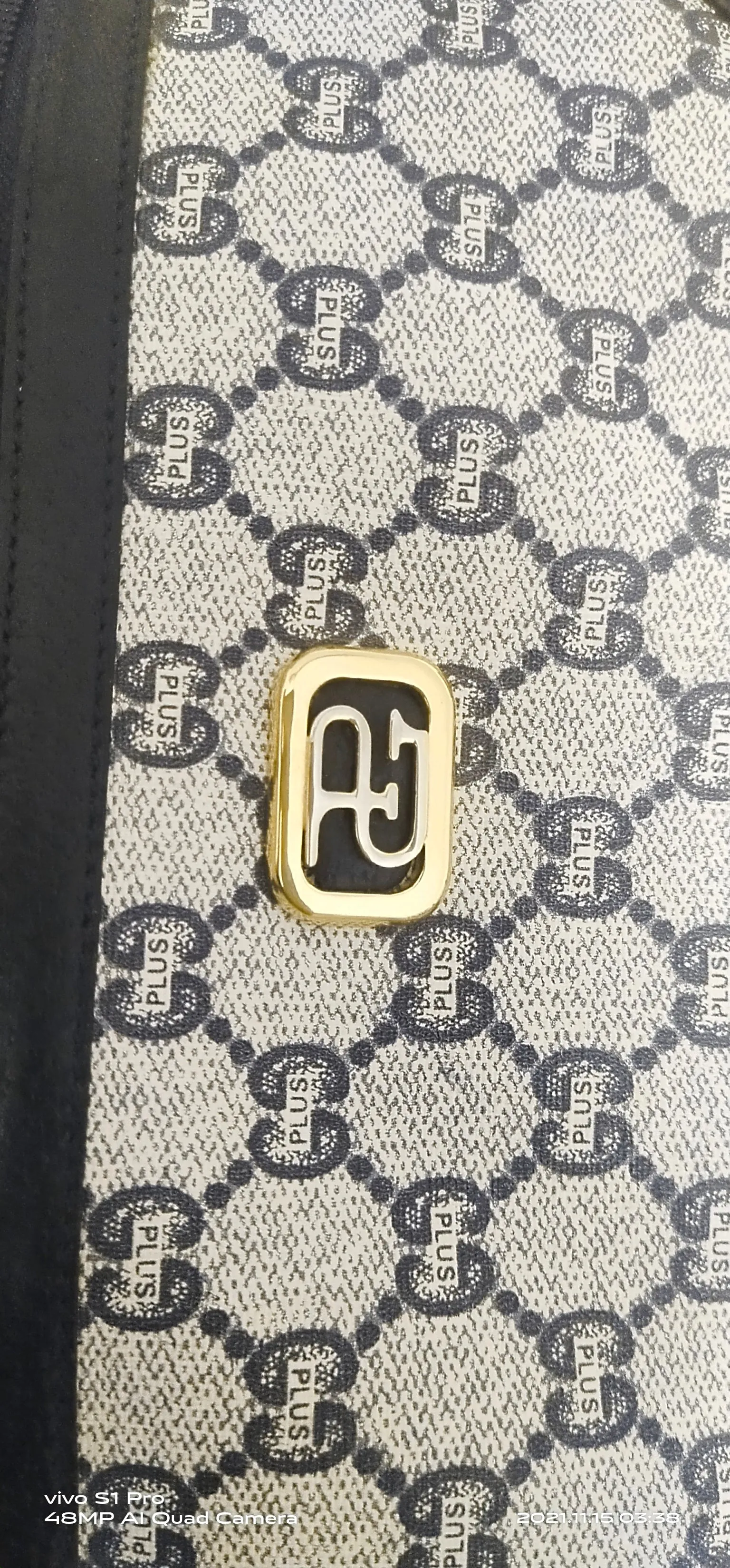 Authentic Vintage GUCCI PLUS Web Navy GG PLUS Monogram Canvas Crossbody Bag 