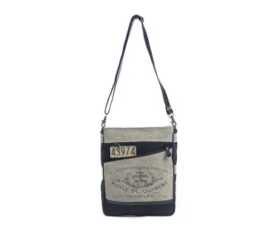 DE QUININE SHOULDER BAG