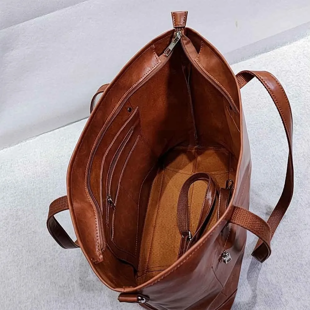 Luxe Voyager Handbag – Elegant Everyday Tote